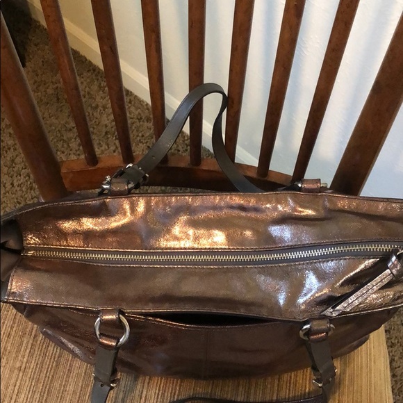 Silver Gallery Tote - Picture 6 of 8